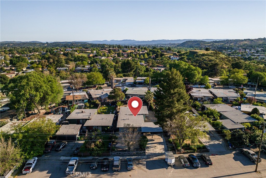 528 Creston Road Paso Robles, CA 93446 - Photo 40 of 46 a picture of city view