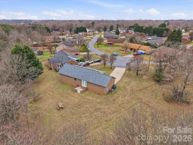 $270,000 | 1118 St Michaels Drive Southeast, Conover, NC 28613