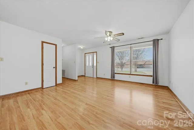 $270,000 | 1118 St Michaels Drive Southeast, Conover, NC 28613