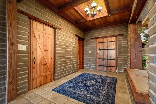 $1,100,000 | 20990 Tiger Tail Road, Grass Valley, CA 95949