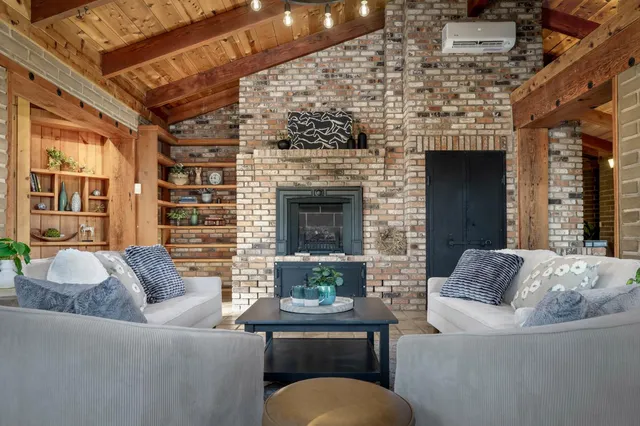 $1,100,000 | 20990 Tiger Tail Road, Grass Valley, CA 95949