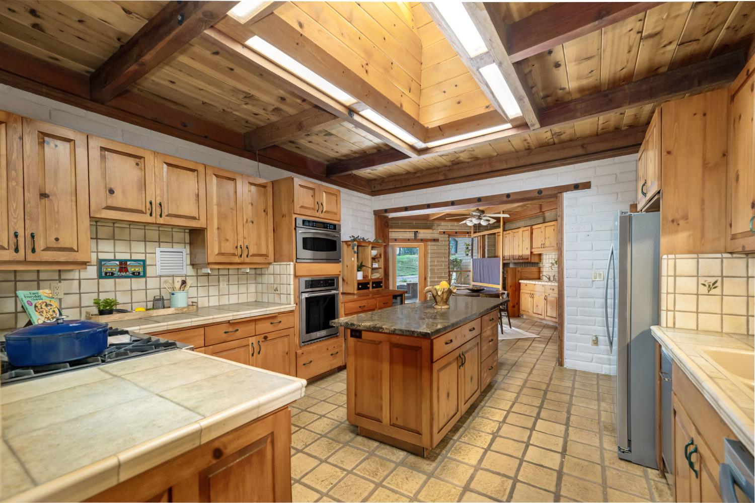 20990 Tiger Tail Road Grass Valley, CA 95949 - Photo 19 of 98