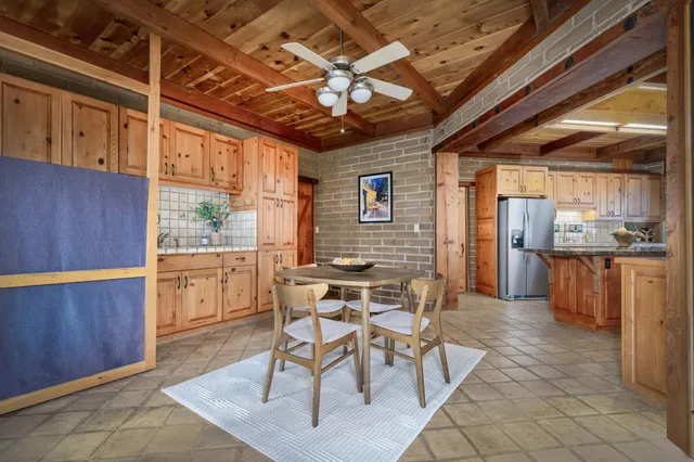 $1,100,000 | 20990 Tiger Tail Road, Grass Valley, CA 95949