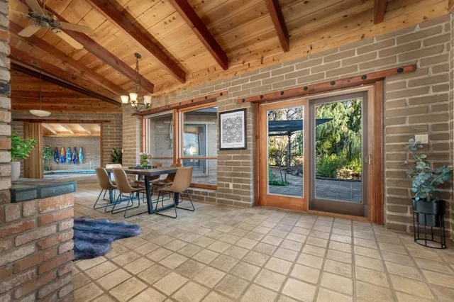 $1,100,000 | 20990 Tiger Tail Road, Grass Valley, CA 95949