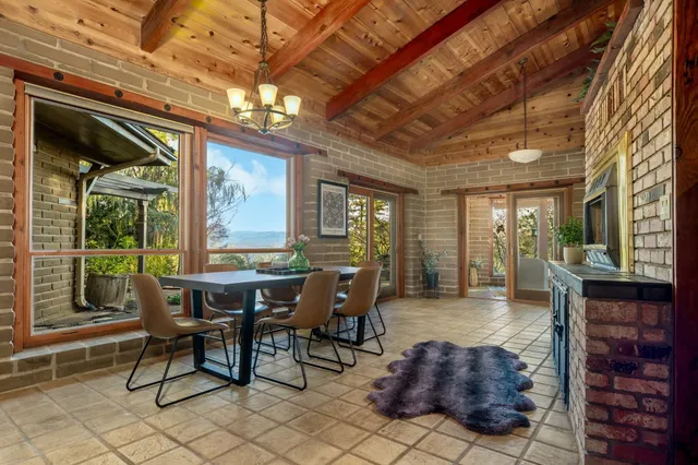 $1,100,000 | 20990 Tiger Tail Road, Grass Valley, CA 95949