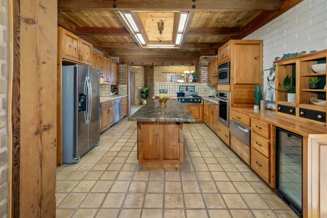 $1,100,000 | 20990 Tiger Tail Road, Grass Valley, CA 95949