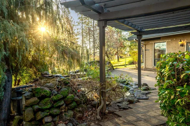 $1,100,000 | 20990 Tiger Tail Road, Grass Valley, CA 95949