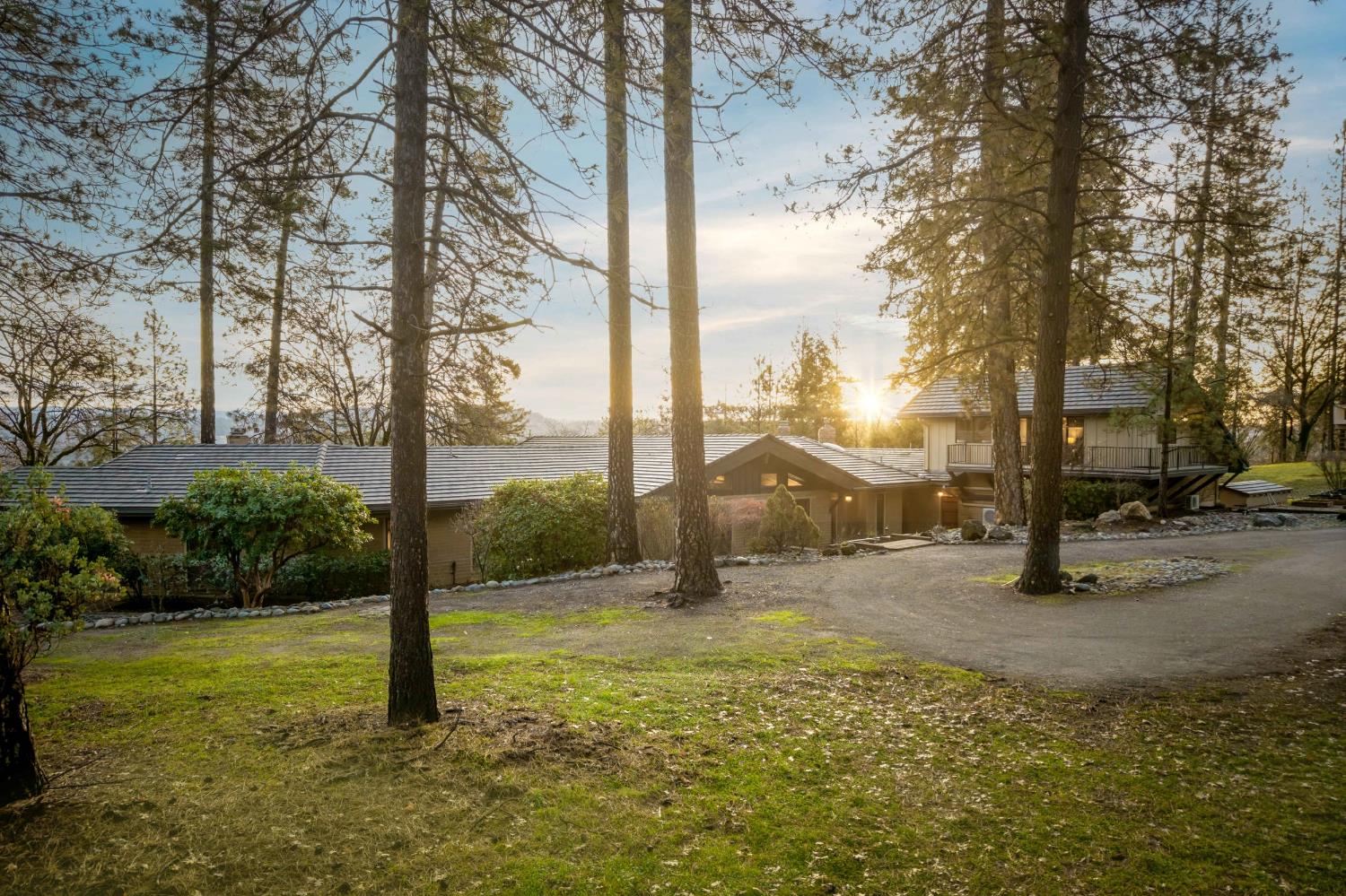 20990 Tiger Tail Road Grass Valley, CA 95949 - Photo 95 of 98