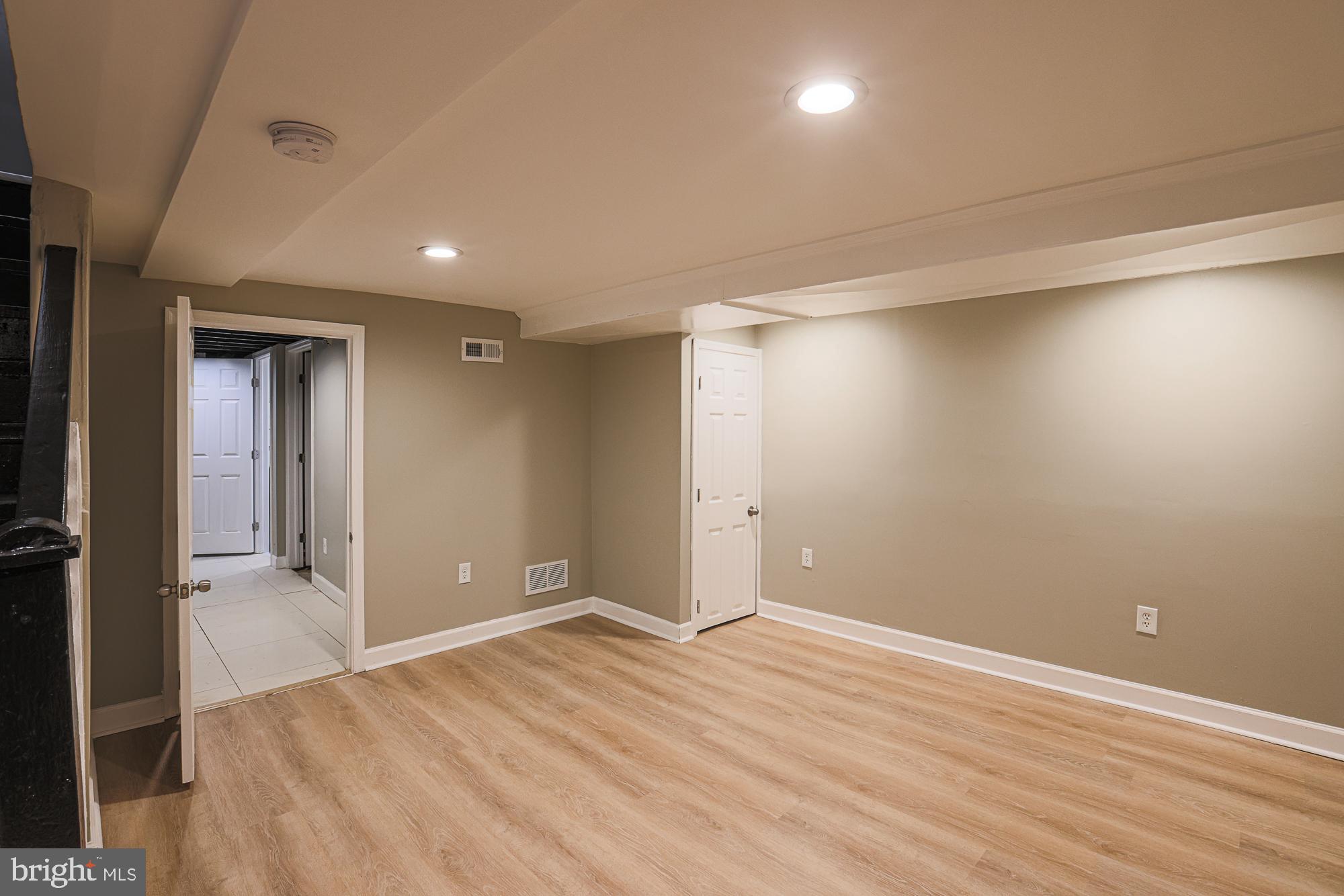 2454 Terra Firma Road Baltimore, MD 21225 - Photo 33 of 44 Gallery Image 33
