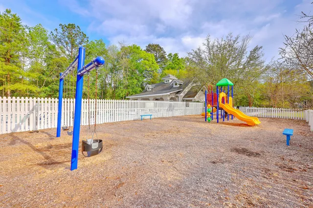 $389,987 | 105 Elliott Creek Lane, Summerville, SC 29485