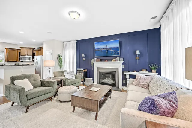 $389,987 | 105 Elliott Creek Lane, Summerville, SC 29485