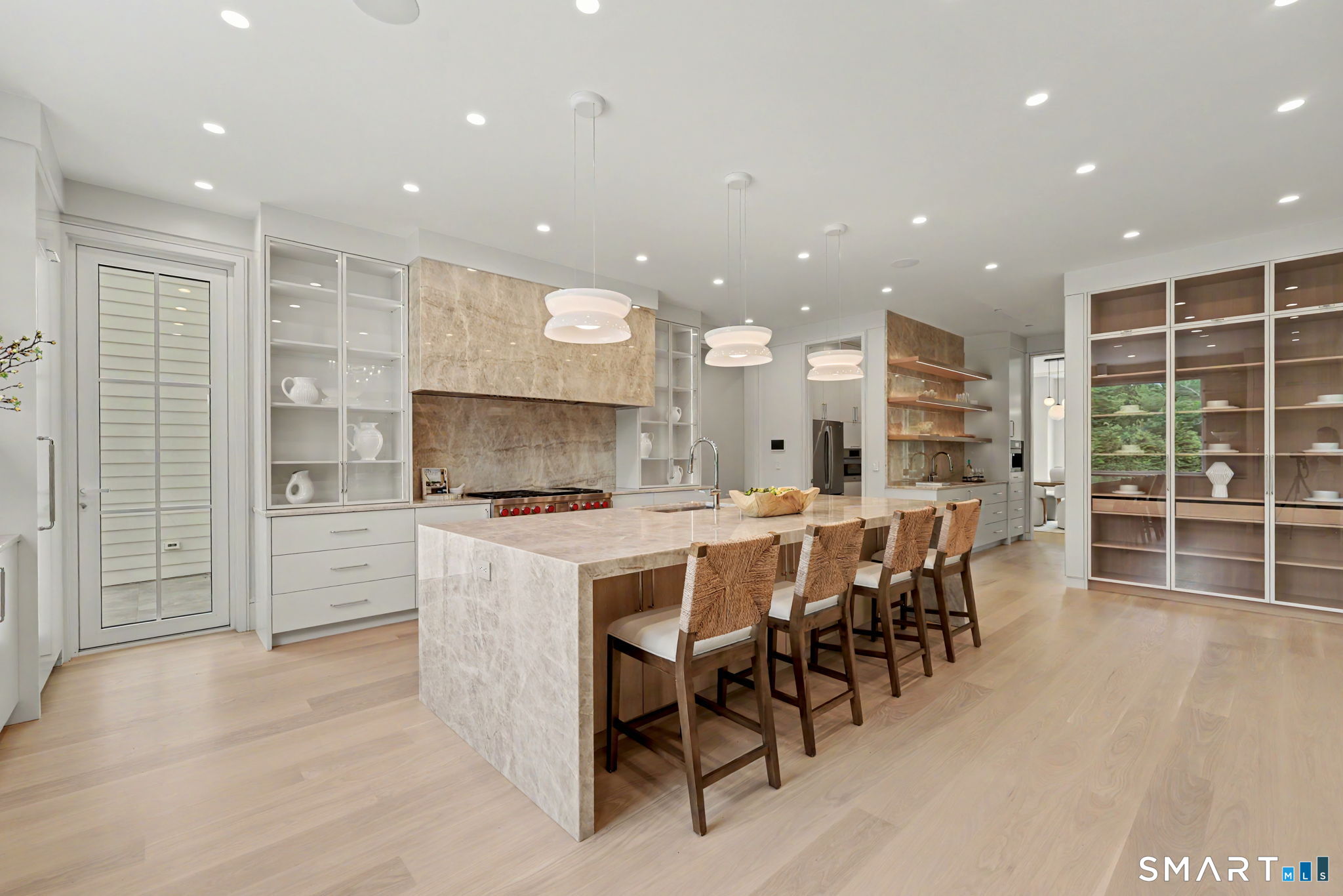175 Brookside Road Darien, CT 06820 - Photo 10 of 37