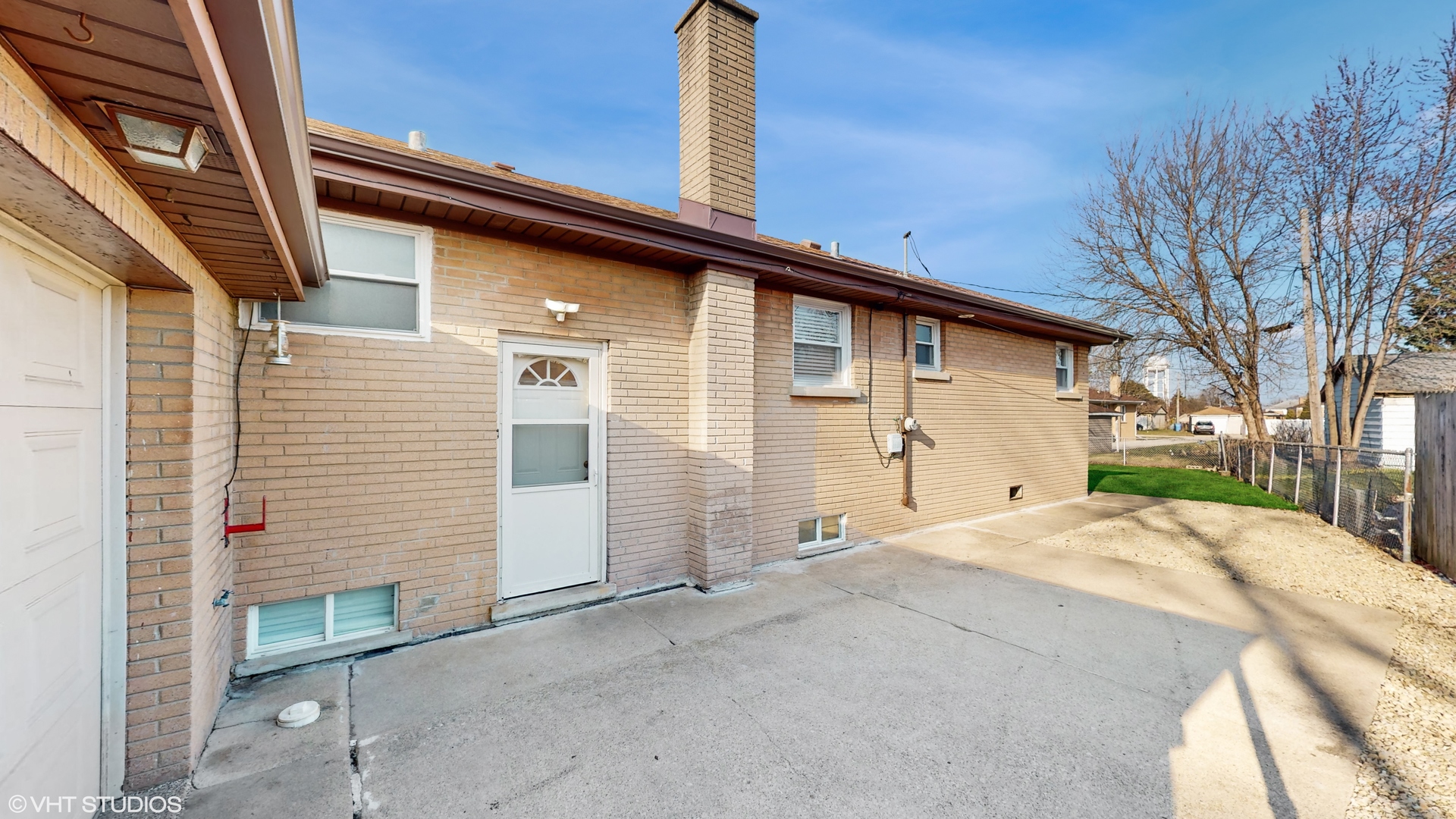 453 High Ridge Road Hillside, IL 60162 - Photo 17 of 20 a front view of a house with a garage