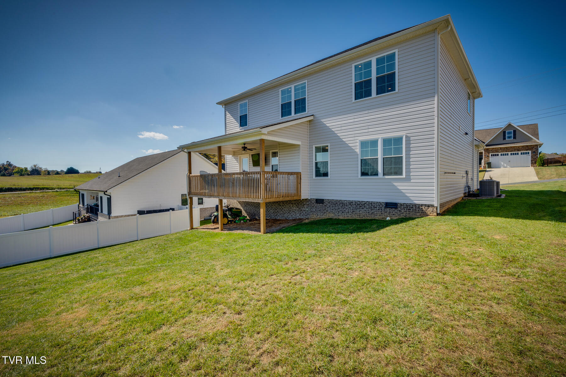 114 Bob Ford Road Jonesborough, TN 37659 - Photo 31 of 33 031