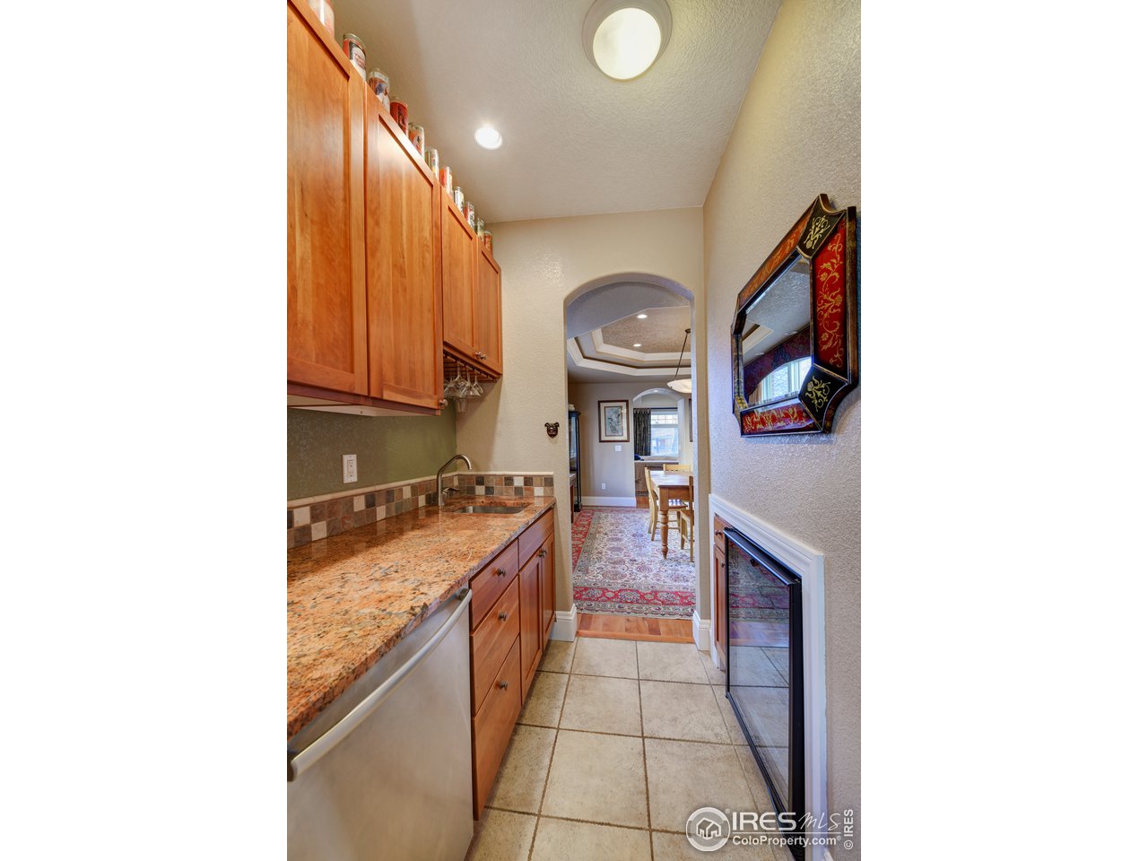 907 13th Street Boulder, CO 80302 - Photo 11 of 35 Butler's pantry