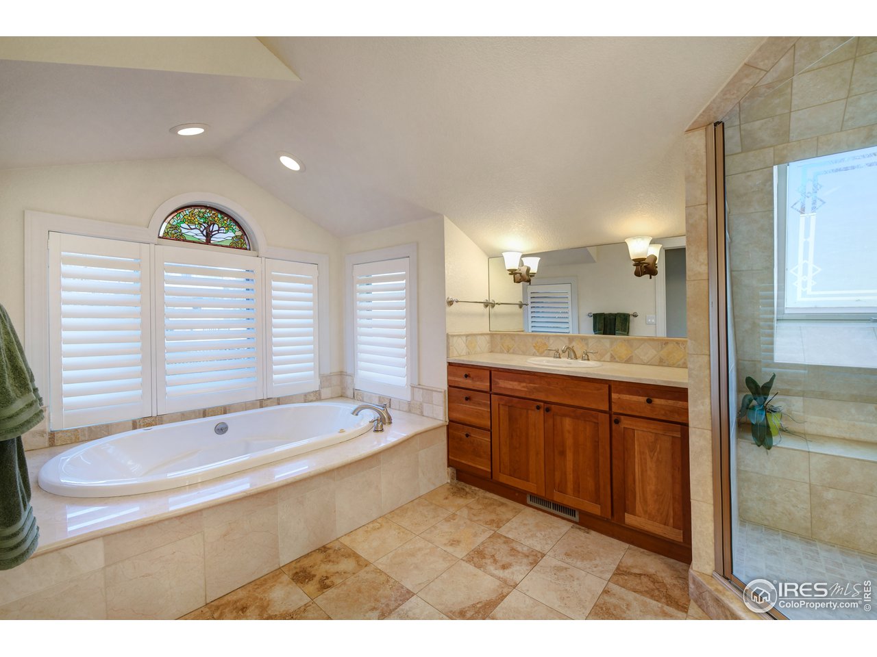 907 13th Street Boulder, CO 80302 - Photo 19 of 35 Master bathroom
