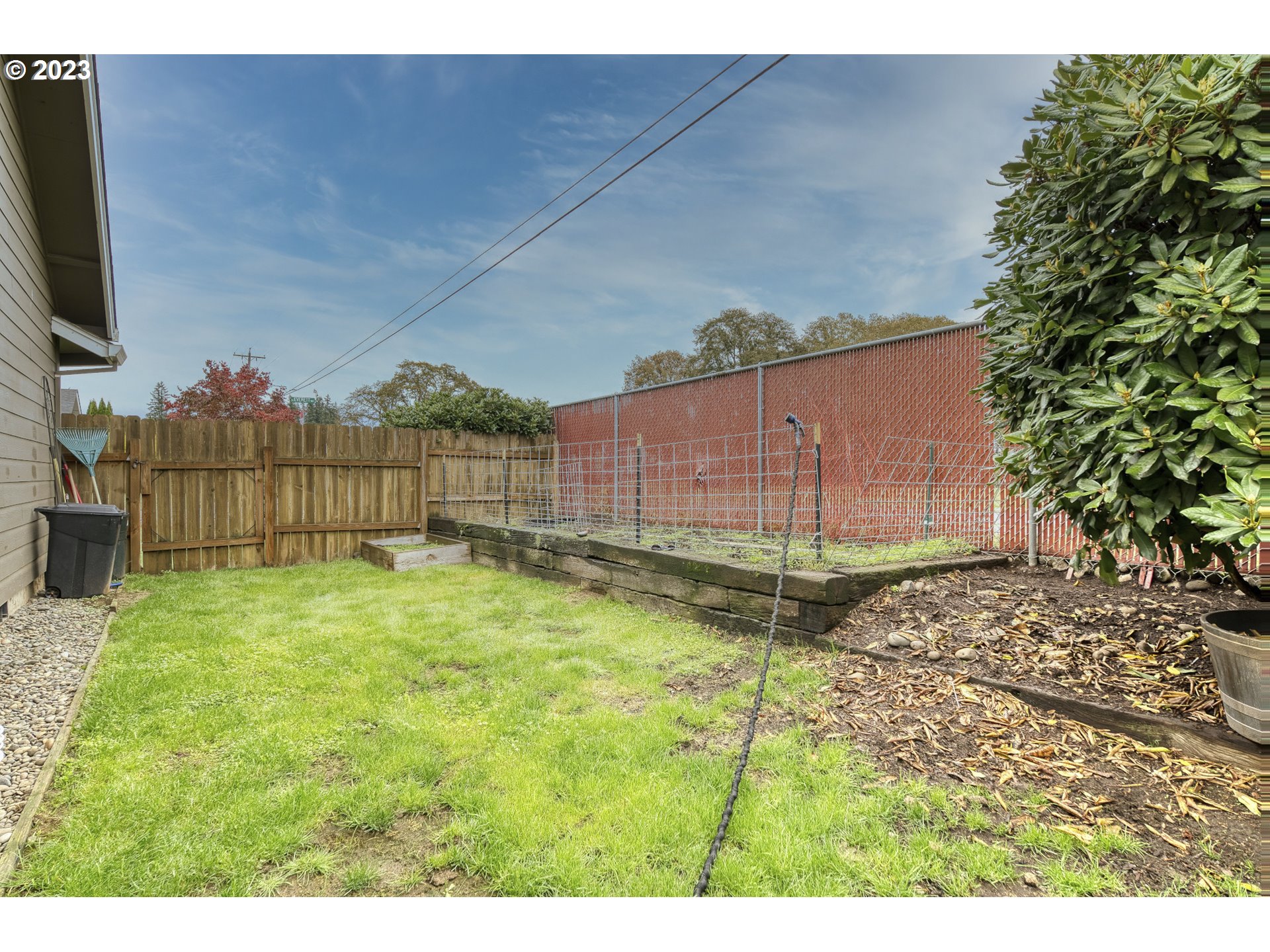 33912 Southeast Everett Way Scappoose, OR 97056 - Photo 27 of 32 a view of a backyard
