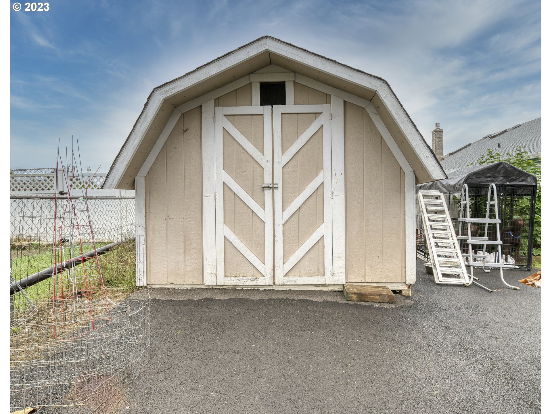 33912 Southeast Everett Way Scappoose, OR 97056 - Photo 28 of 32 a view of a house with a street