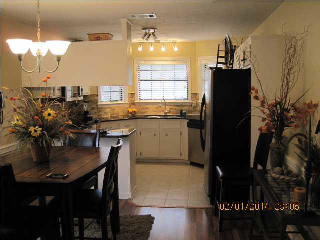 203 Sherlock Way Madison, MS 39110 - Photo 7 of 18 Beautiful kitchen!