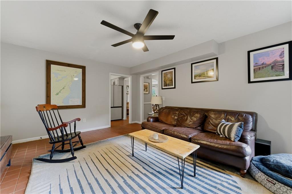 117 Oak Ridge Monroe, GA 30655 - Photo 11 of 29