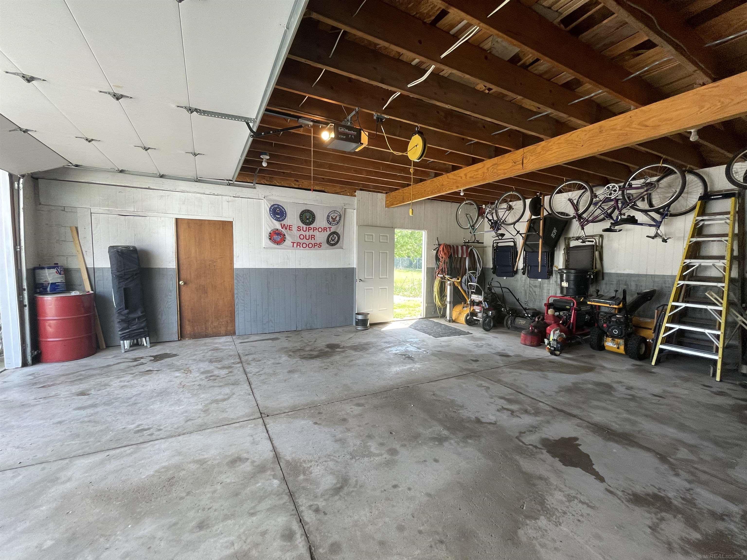 67401 Romeo Plank Road Ray, MI 48096 - Photo 52 of 64
