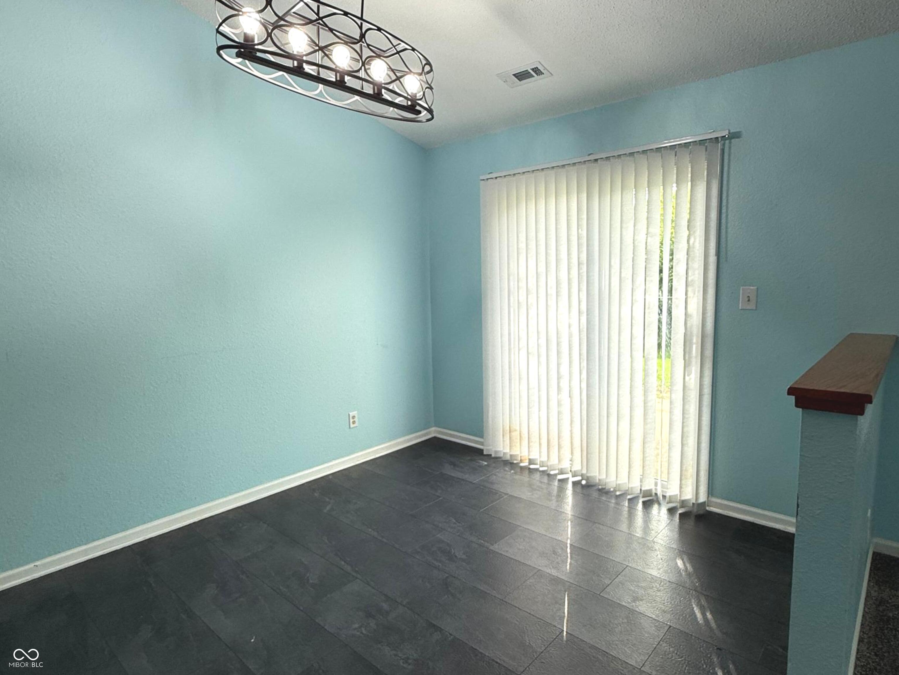 892 Millbrook Drive Avon, IN 46123 - Photo 12 of 20