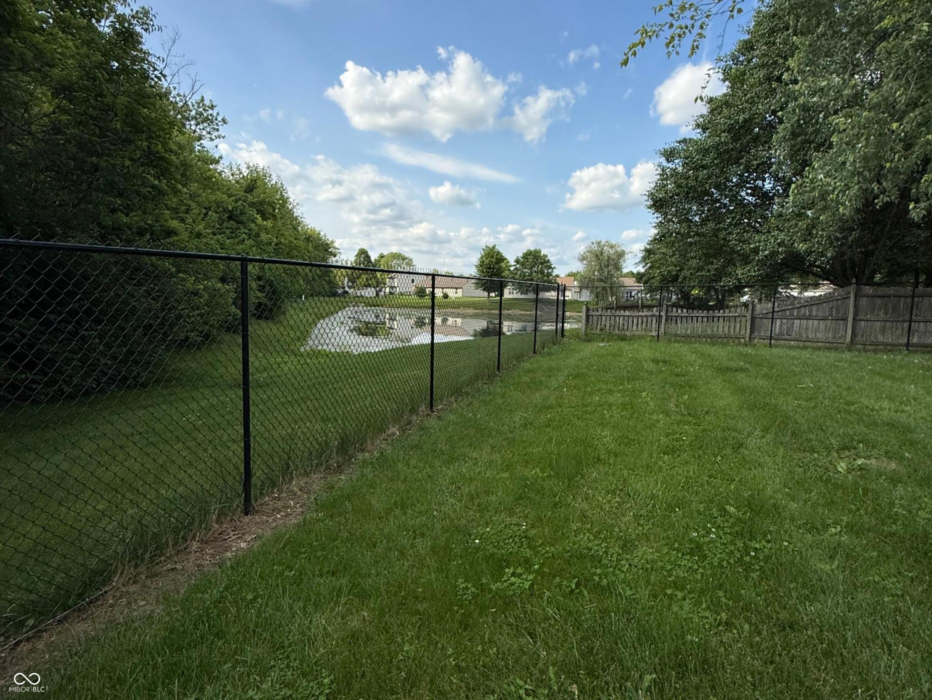 892 Millbrook Drive Avon, IN 46123 - Photo 6 of 20