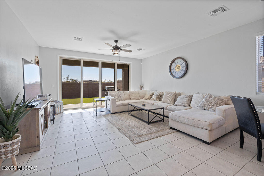 11940 Ryscott Circle Vail, AZ 85641 - Photo 10 of 35 Gallery Image 10