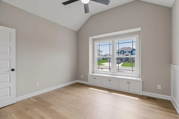 $729,900 | 25446 West 91st Terrace, Lenexa, KS 66227