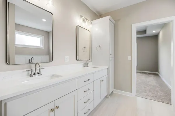 $729,900 | 25446 West 91st Terrace, Lenexa, KS 66227