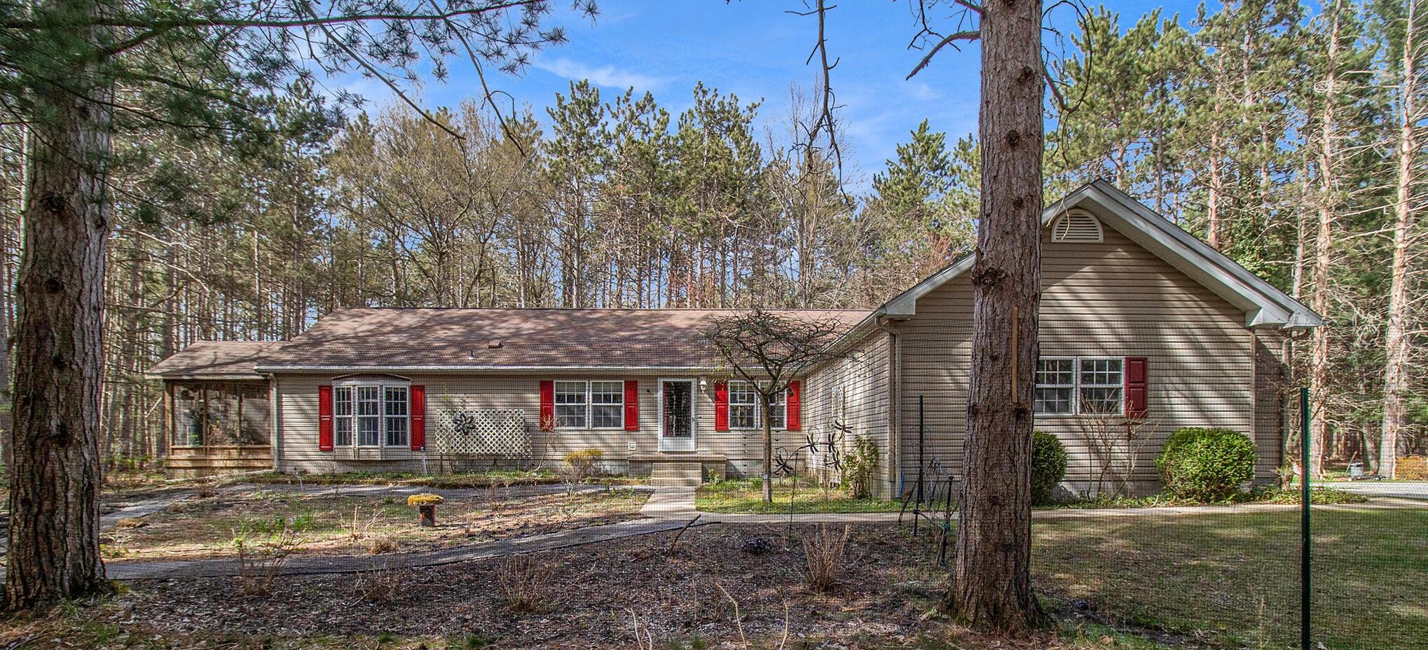 4970 West Decker Road Ludington, MI 49431 - Photo 1 of 29 1