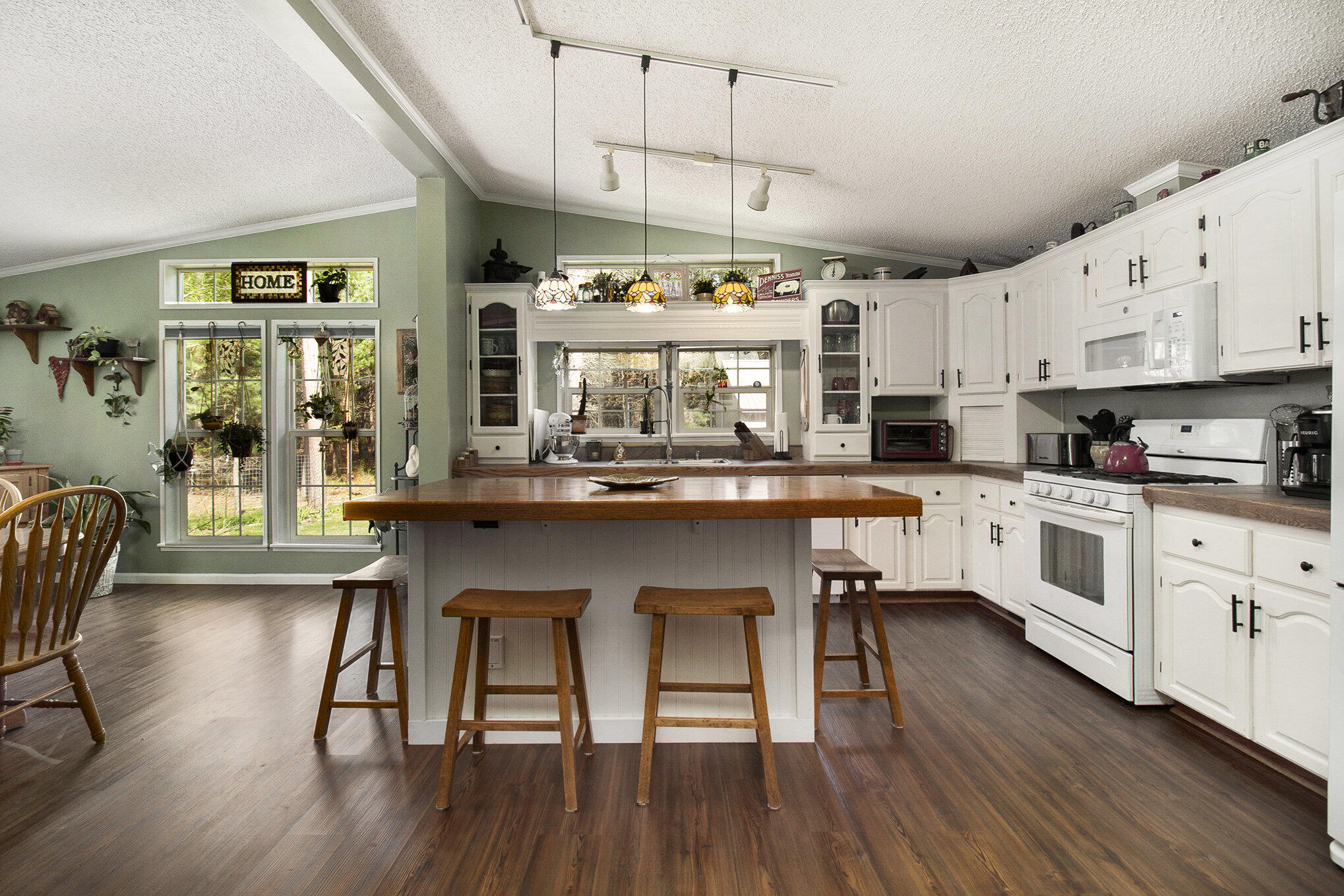 4970 West Decker Road Ludington, MI 49431 - Photo 5 of 29 5