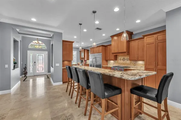 $725,000 | 5613 Lark Meadow Place, Lithia, FL 33547