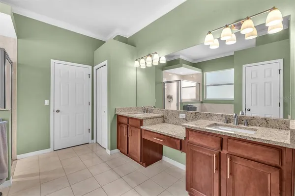$725,000 | 5613 Lark Meadow Place, Lithia, FL 33547