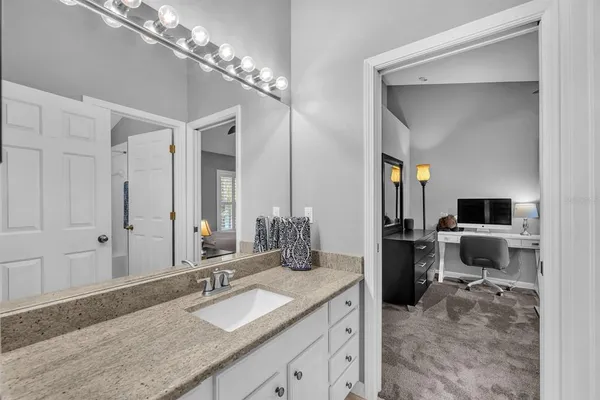 $725,000 | 5613 Lark Meadow Place, Lithia, FL 33547