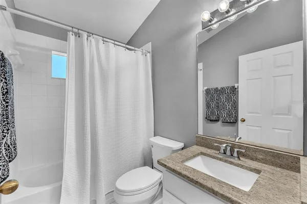 $725,000 | 5613 Lark Meadow Place, Lithia, FL 33547