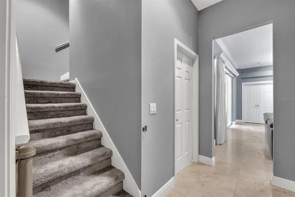 $725,000 | 5613 Lark Meadow Place, Lithia, FL 33547