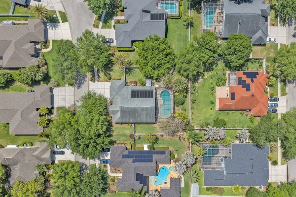 $725,000 | 5613 Lark Meadow Place, Lithia, FL 33547