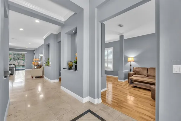 $725,000 | 5613 Lark Meadow Place, Lithia, FL 33547