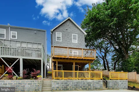 $739,000 | 2553 Alabama Avenue Southeast, Washington, DC 20020