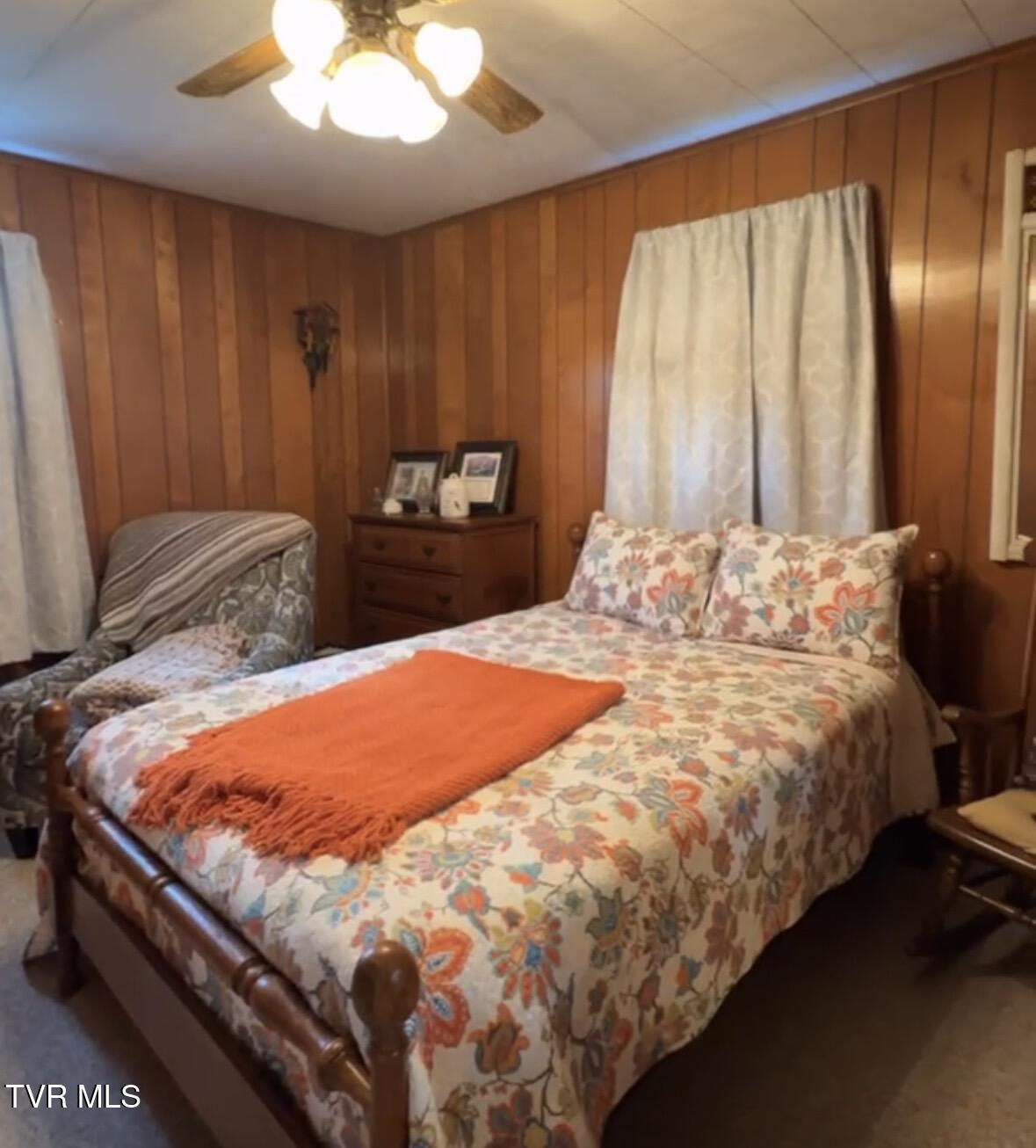 207 Charles Street Hampton, TN 37658 - Photo 14 of 18 Bed 2