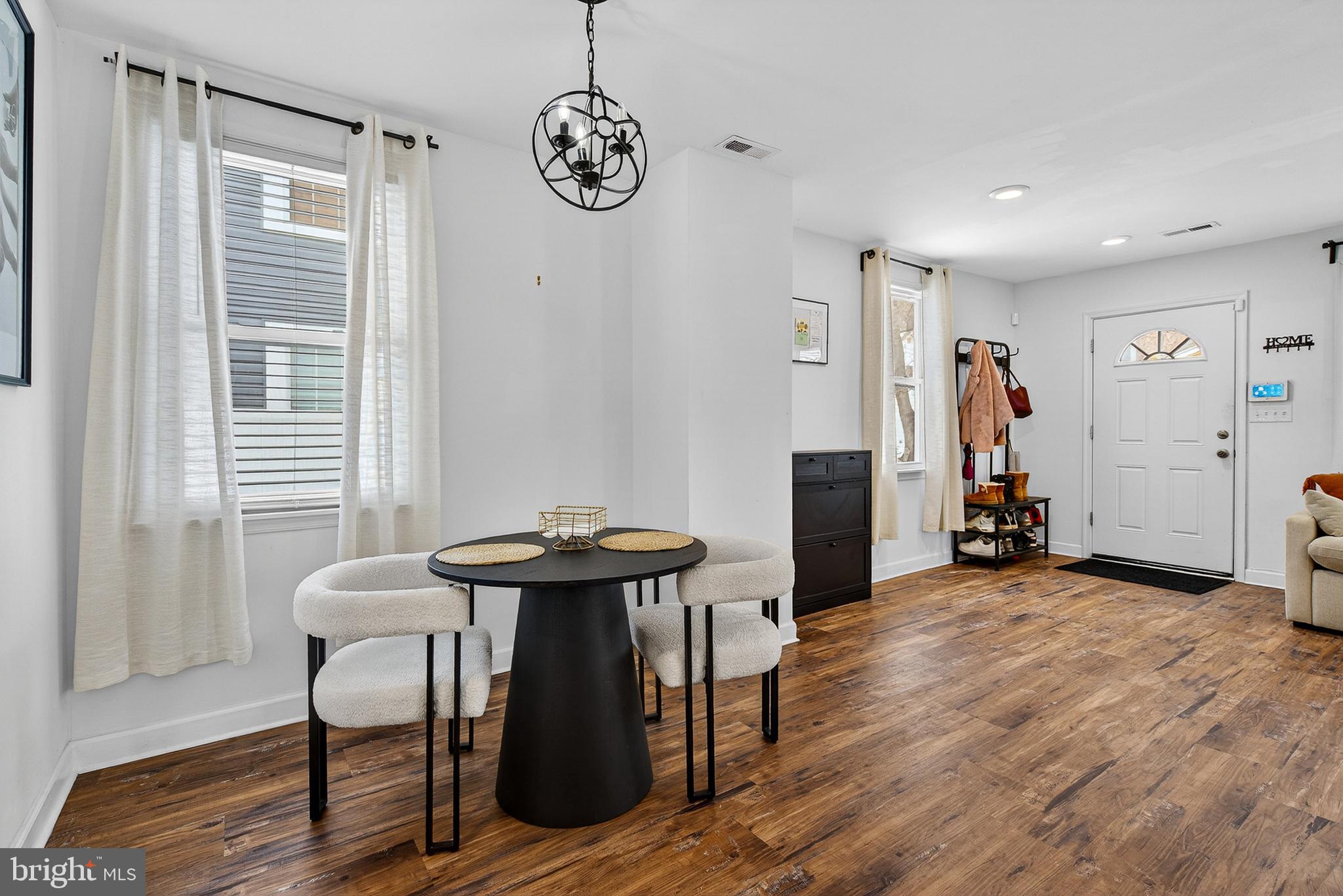 2524 Sycamore Avenue Sparrows Point, MD 21219 - Photo 14 of 45 Dining Area