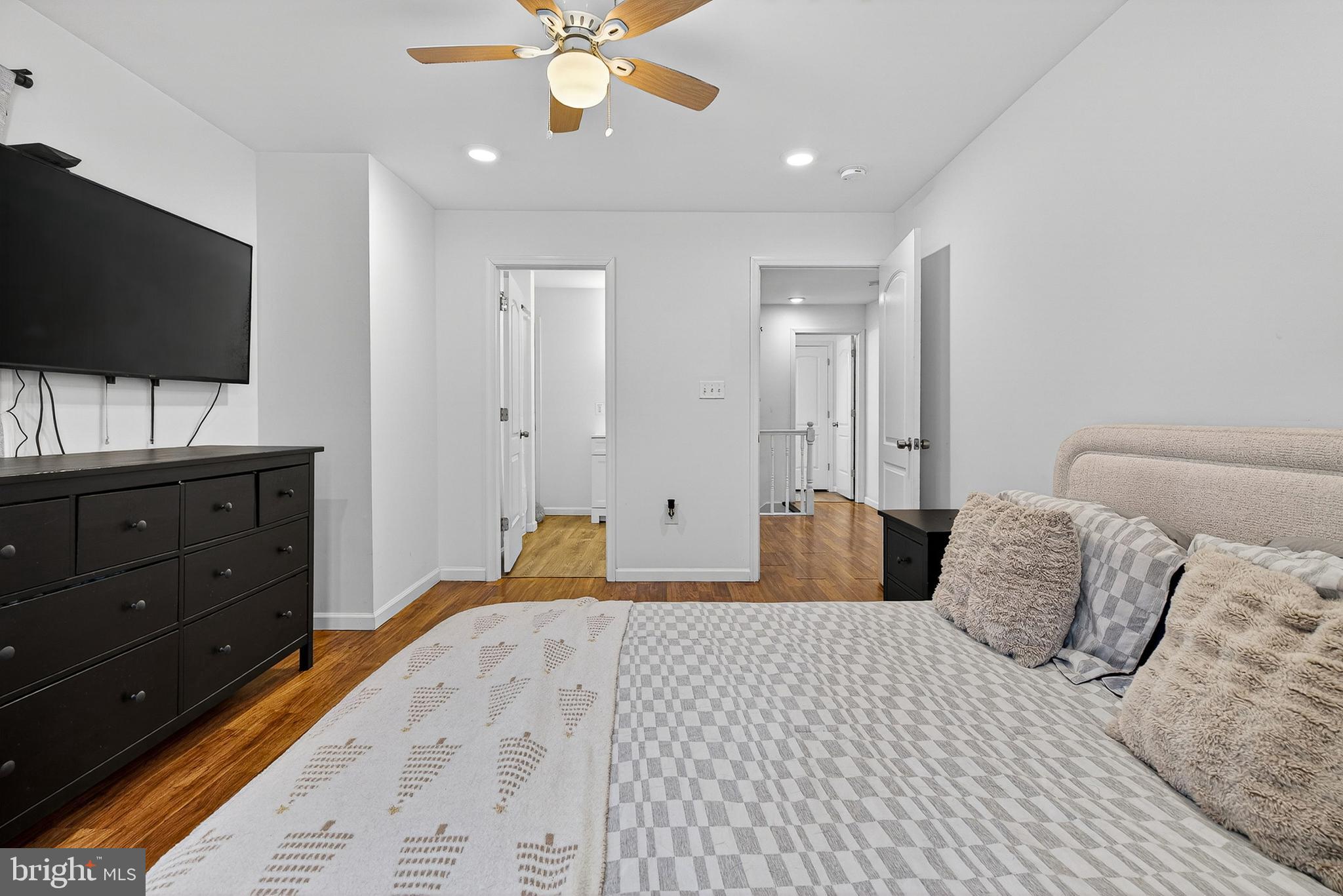 2524 Sycamore Avenue Sparrows Point, MD 21219 - Photo 26 of 45 Primary Bedroom