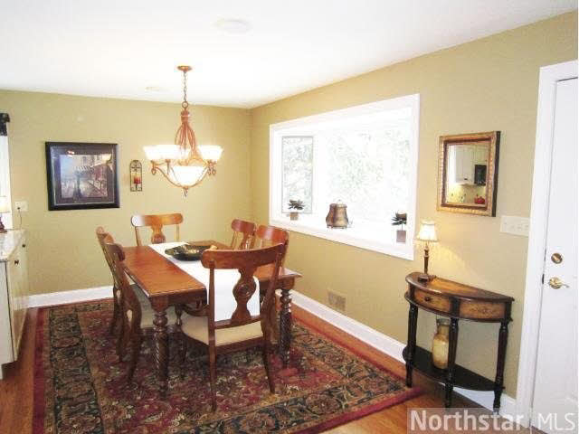 1742 James Road Mendota Heights, MN 55118 - Photo 4 of 18 Gallery Image 4