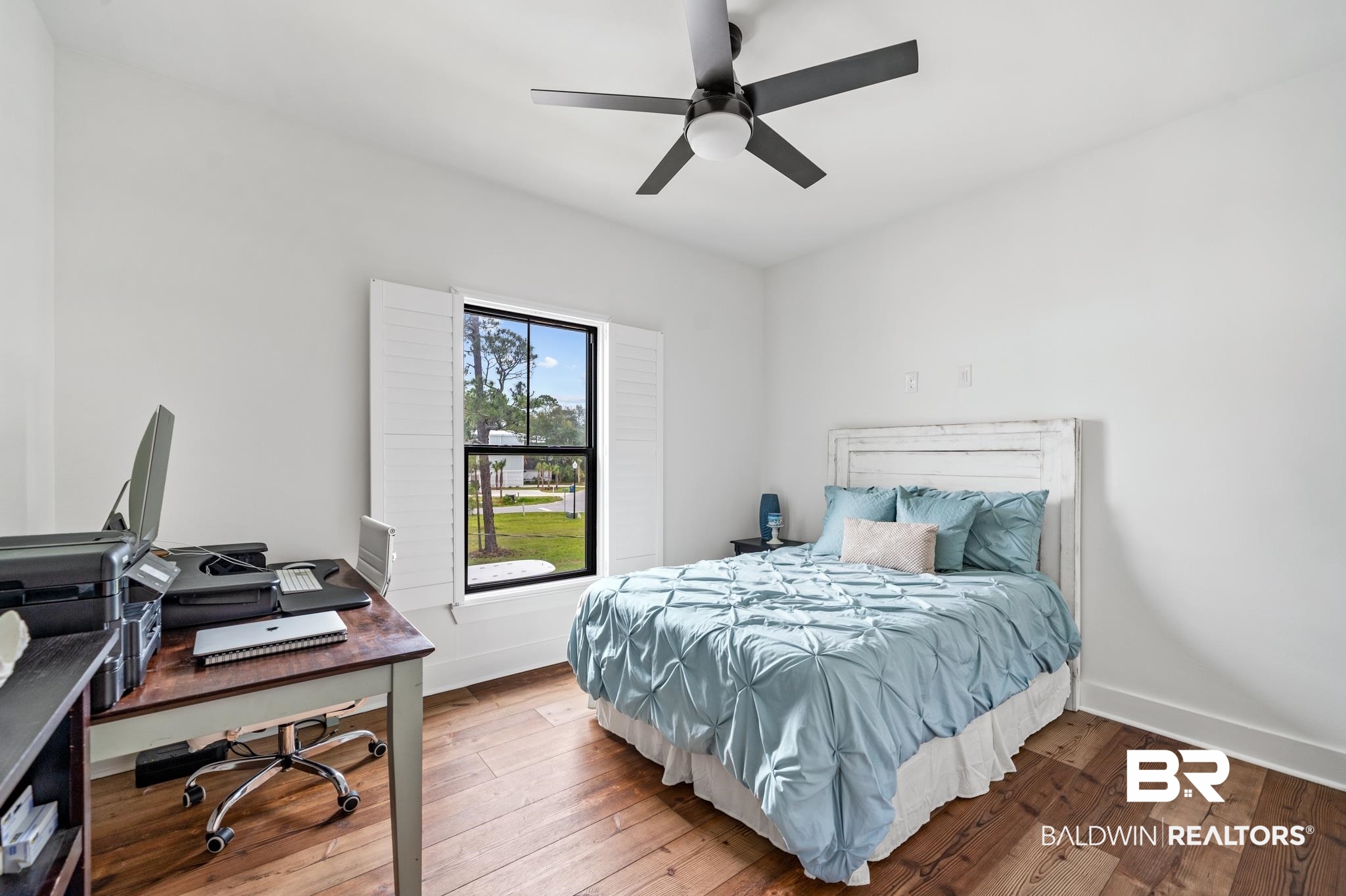 5311 Pine Road Orange Beach, AL 36561 - Photo 15 of 47 Guest room