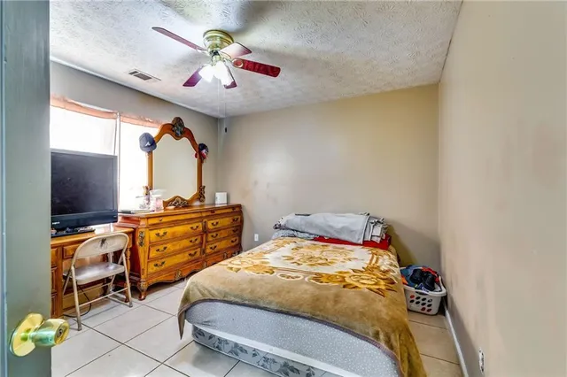 $344,999 | 1245 Shamrock Hill Circle, Loganville, GA 30052