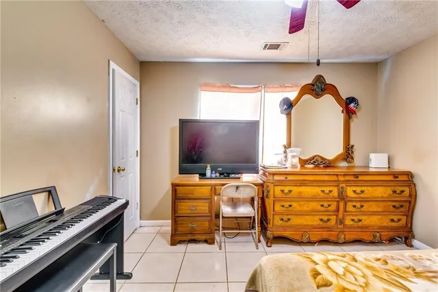 $344,999 | 1245 Shamrock Hill Circle, Loganville, GA 30052