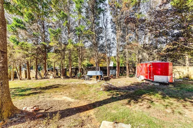 $344,999 | 1245 Shamrock Hill Circle, Loganville, GA 30052