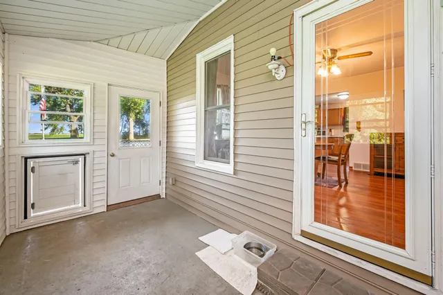 $255,000 | 49548 170th Street, Easton, MN 56025