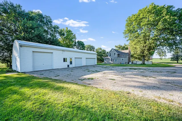 $255,000 | 49548 170th Street, Easton, MN 56025